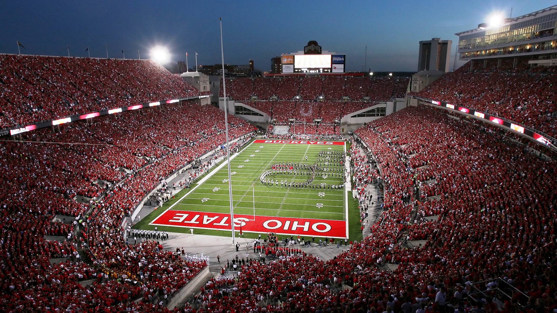 关键战:湖人冲击总冠军,季后赛的最大黑马!,湖人总冠军后的续约和交易