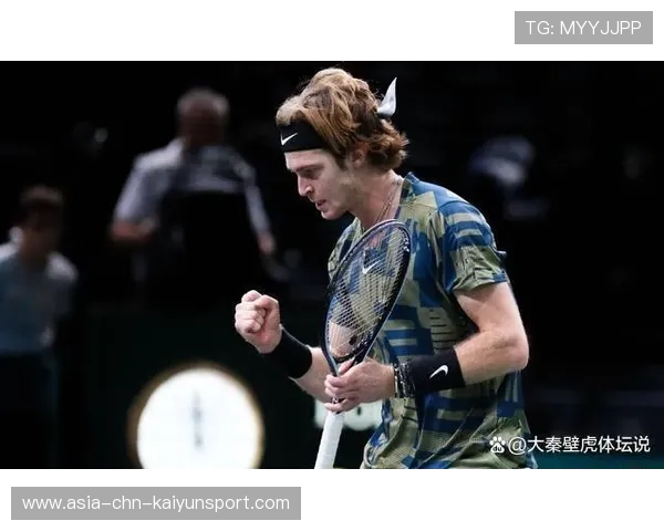 梅总又崩溃!连续双误气到拍子倒地