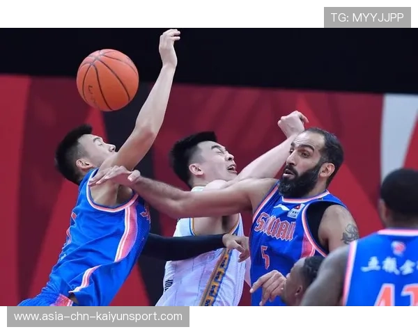 浙江队压哨绝杀，全场沸腾：一场激情四溢的篮球盛宴